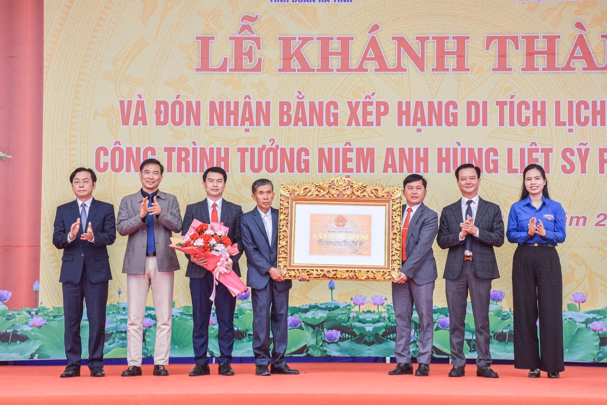 potal-ha-tinh-khanh-thanh-nha-tuong-niem-anh-hung-liet-si-phan-dinh-giot-7911099.jpg