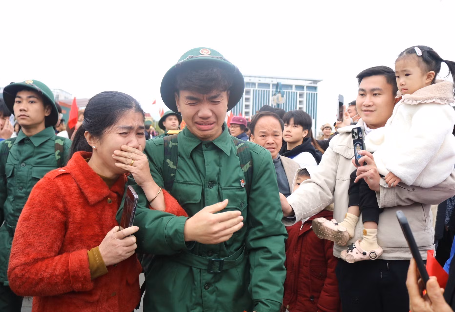 potal-cao-bang-to-chuc-le-giao-nhan-quan-nam-2025-7853891.jpg