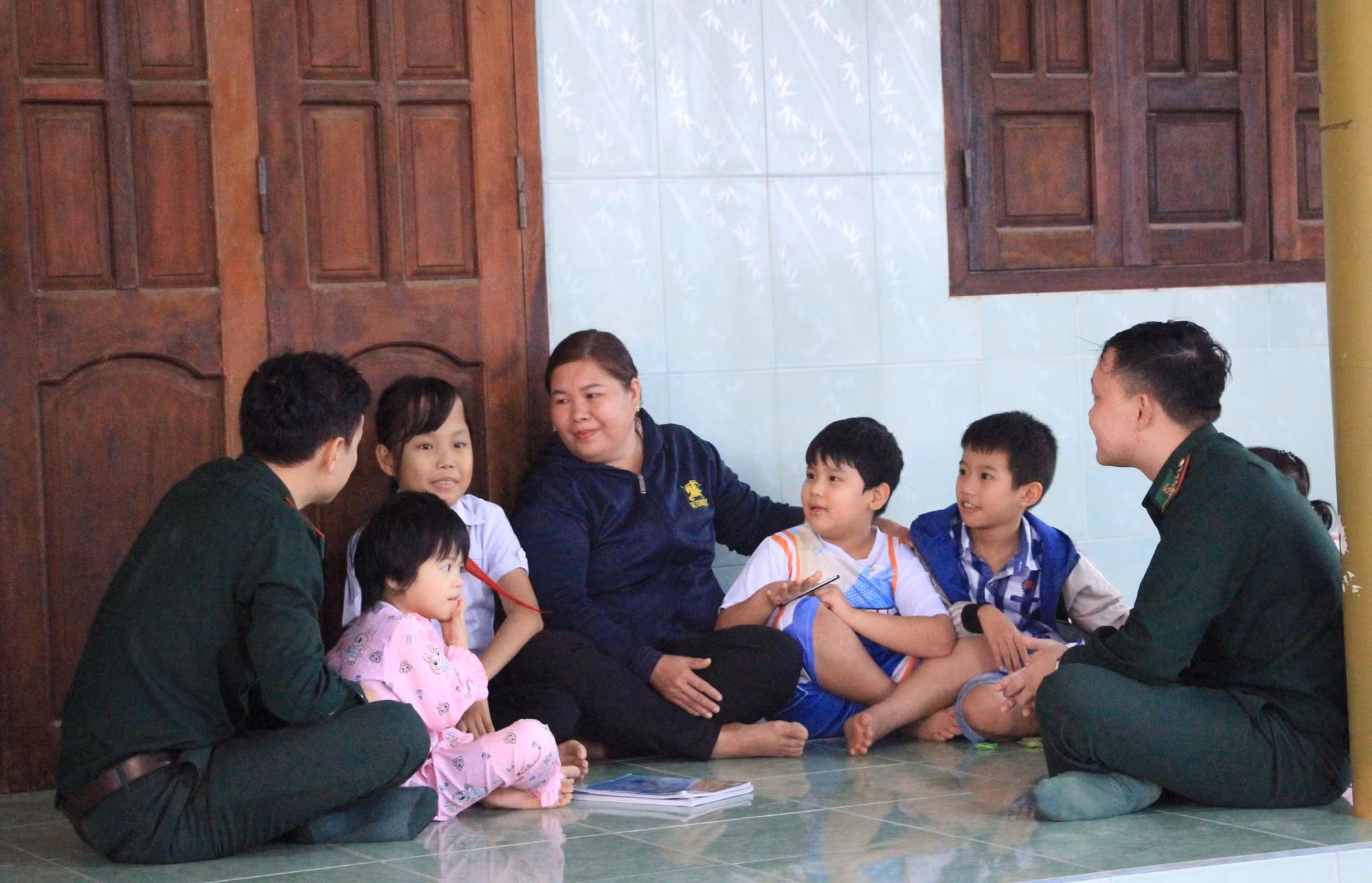 potal-tet-som-noi-vung-bien-gioi-bien-7806289.jpg