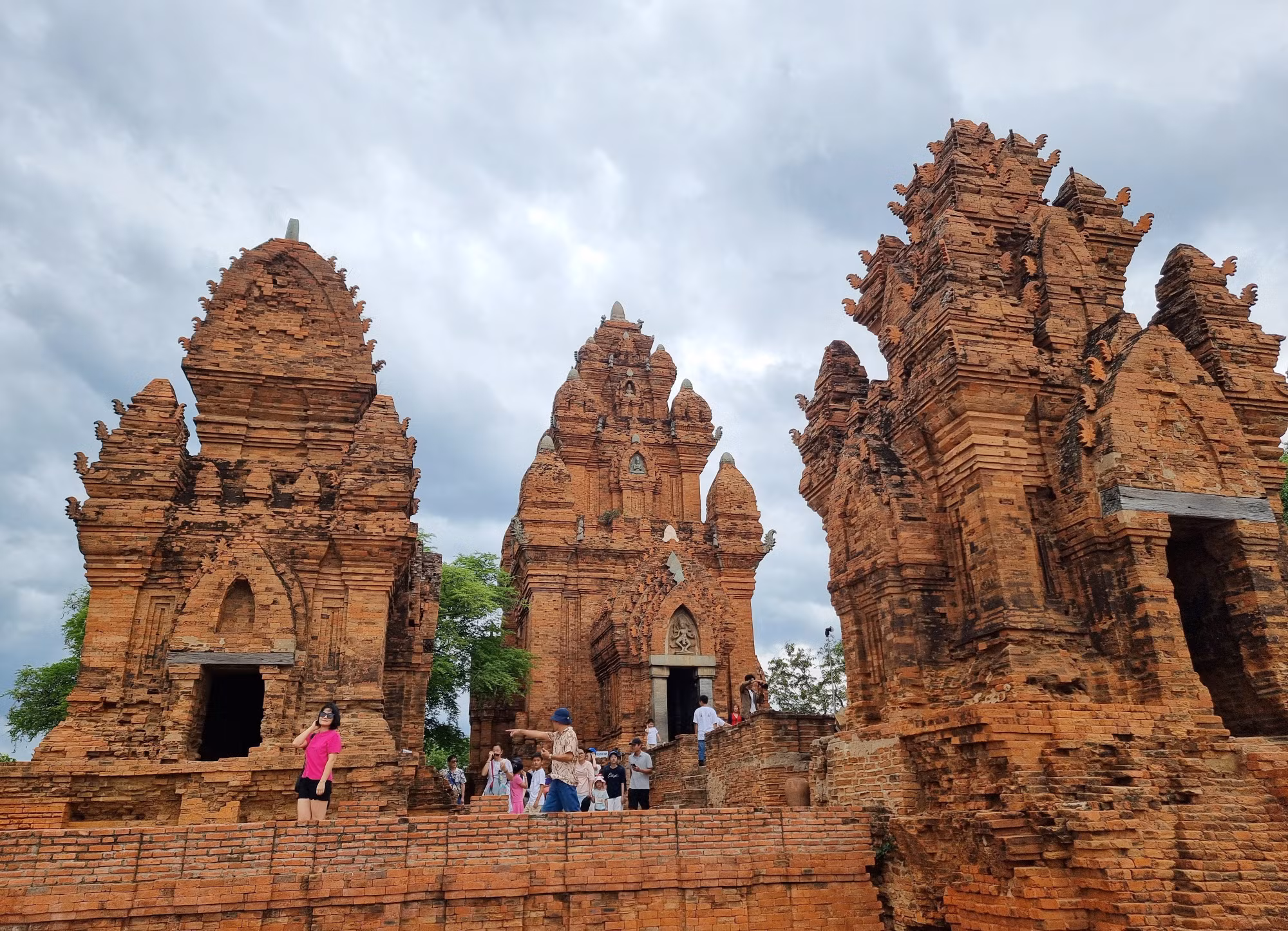 potal-ninh-thuan-khai-thac-gia-tri-van-hoa-de-thuc-day-phat-trien-du-lich-7548384.jpg