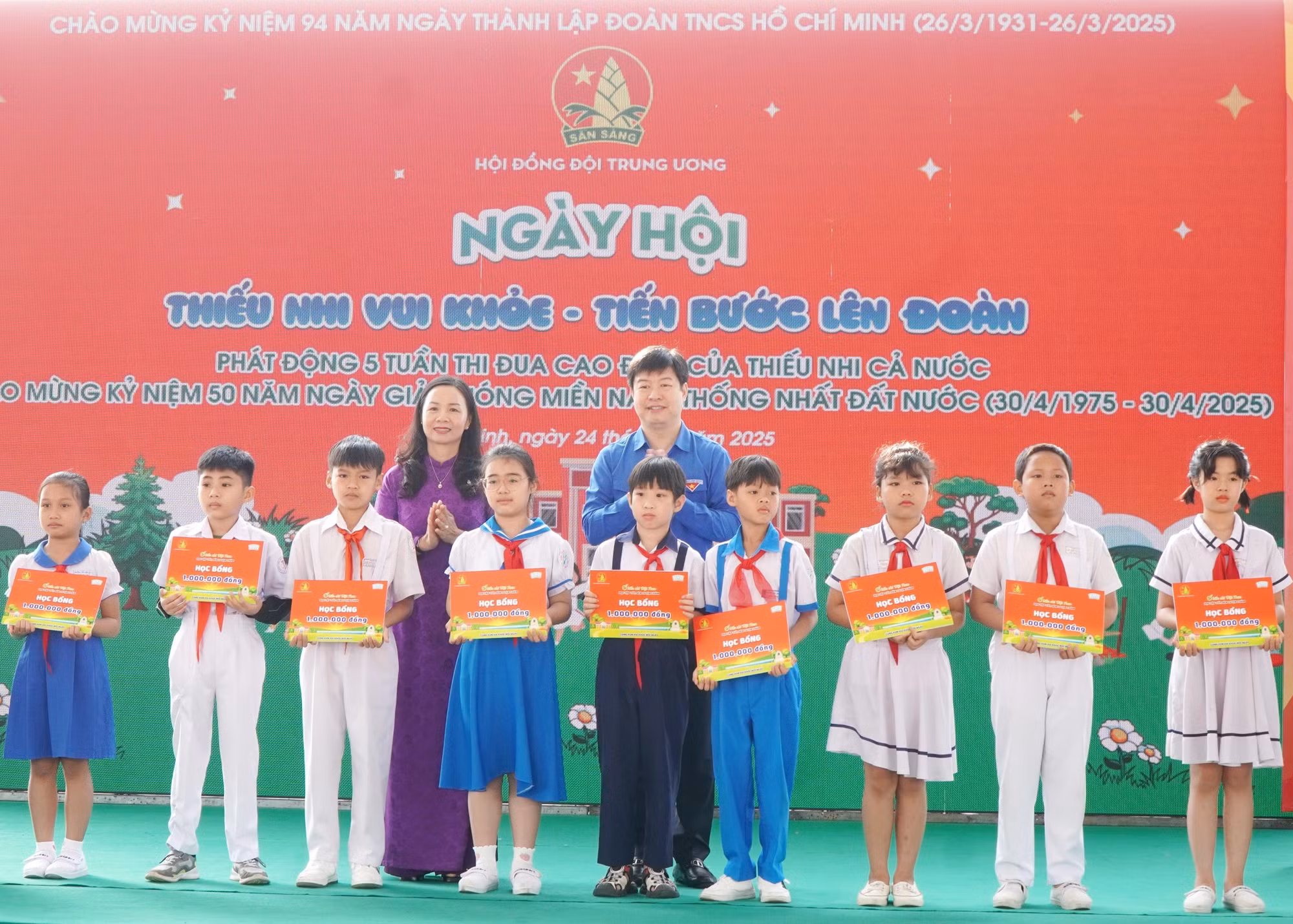 potal-binh-dinh-to-chuc-ngay-hoi-thieu-nhi-vui-khoe-tien-buoc-len-doan-7930041.jpg