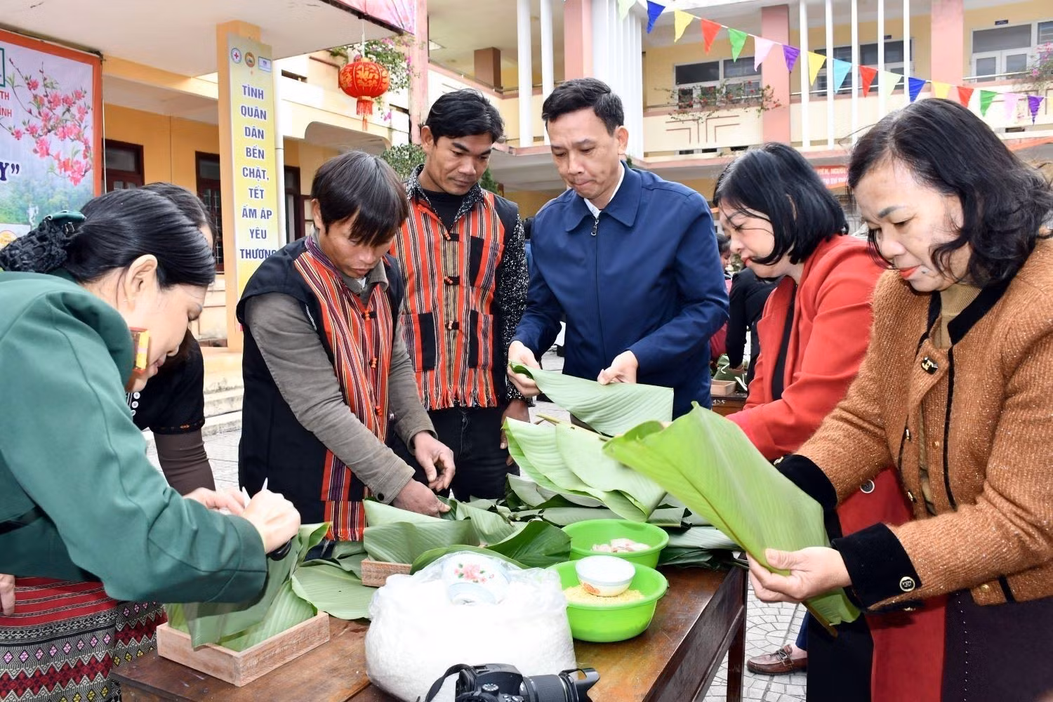 potal-chuong-trinh-xuan-am-ap-tet-sum-vay-quang-binh-7805177.jpg