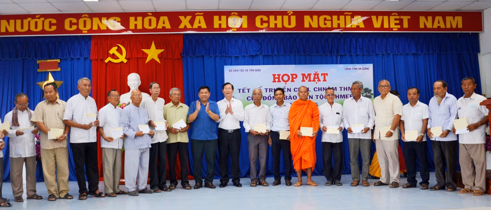 potal-tham-chuc-tet-co-truyen-chol-chnam-thmay-dong-bao-dan-toc-khmer-tinh-an-giang-7966336.jpg