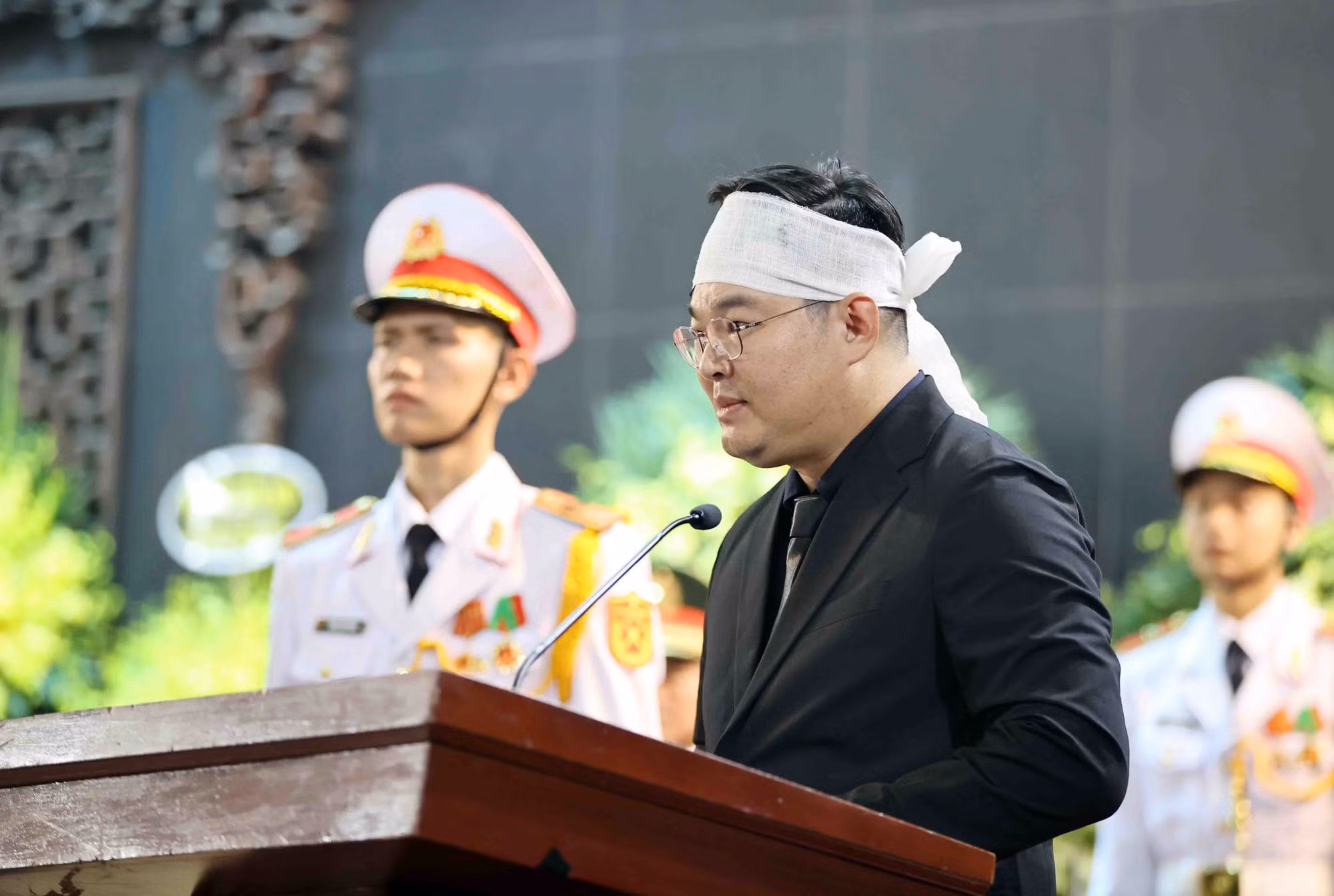 potal-le-truy-dieu-va-di-quan-dai-tuong-nguyen-quyet-7778612.jpg