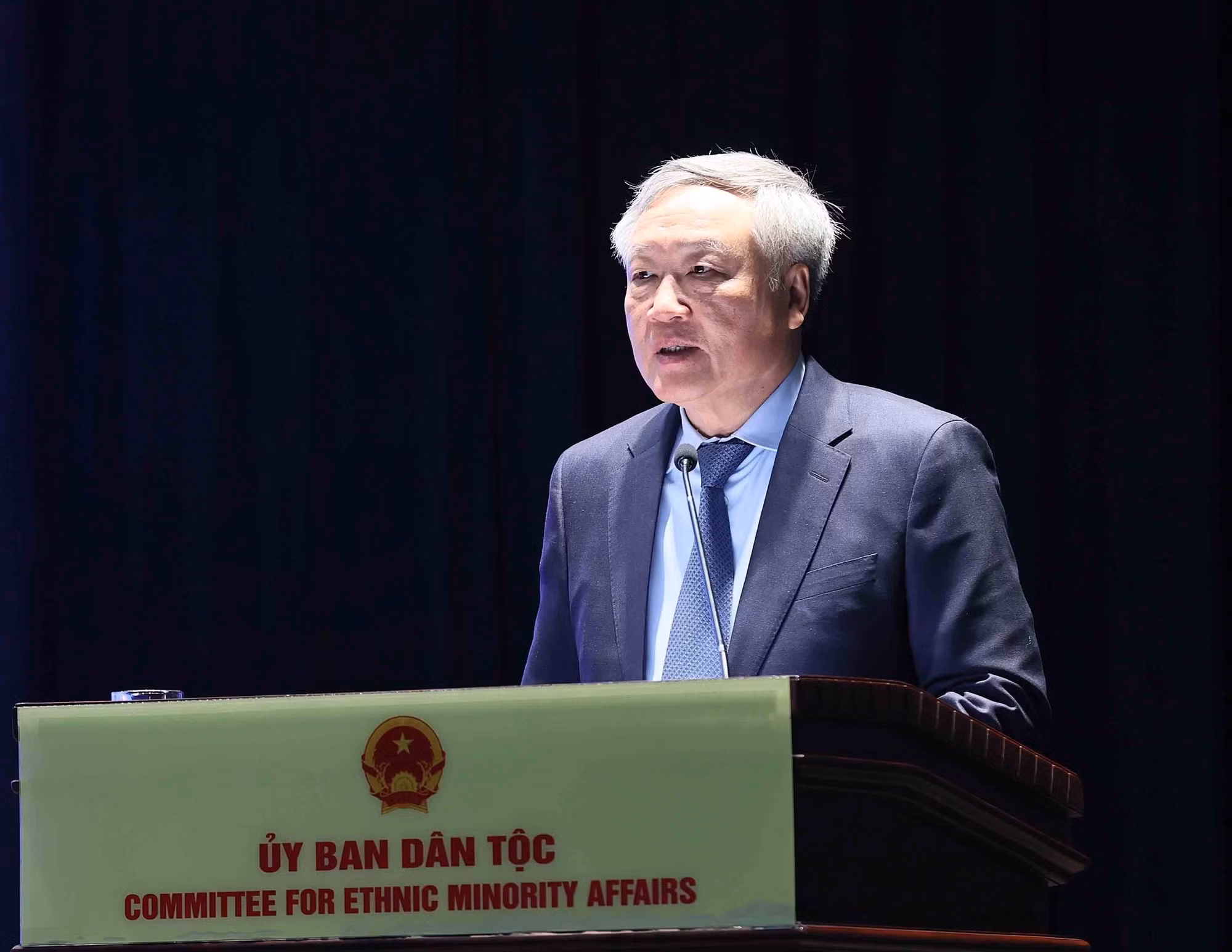 potal-uy-ban-dan-toc-trien-khai-nhiem-vu-nam-2025-7781969.jpg