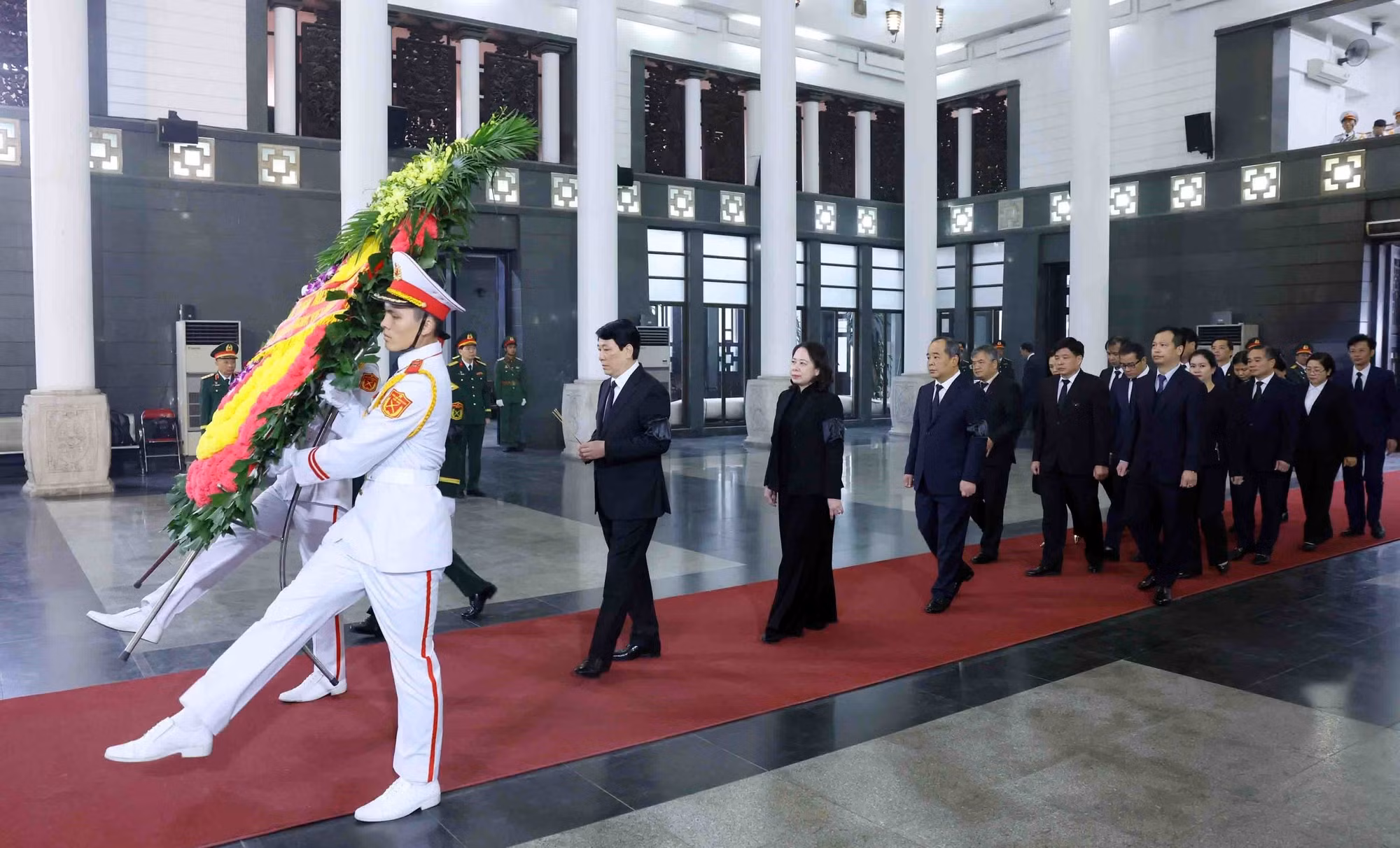 potal-le-tang-dai-tuong-nguyen-quyet-7777861.jpg