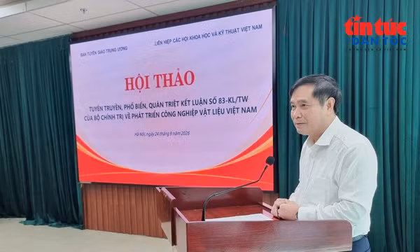 Chuyển dịch từ khai thác tài nguyên sang làm chủ công nghệ vật liệu