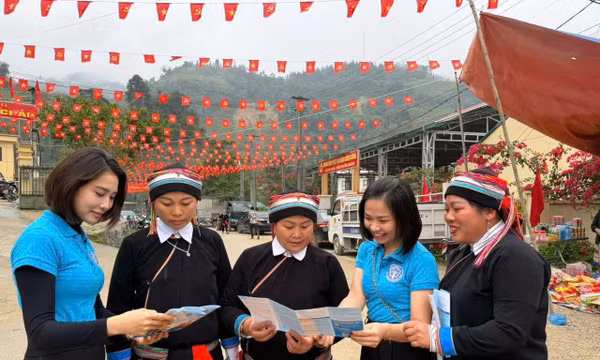 Có 20 năm làm việc ở vùng đặc biệt khó khăn, đã được nghỉ hưu?