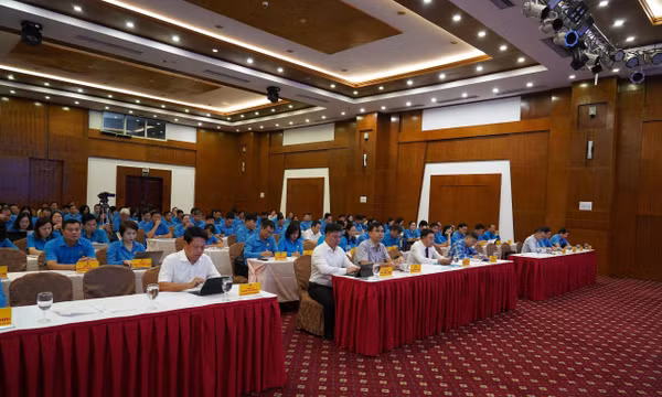Công đoàn đổi mới công tác đại diện, chăm lo, bảo vệ người lao động