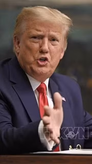 Ông Trump bất ngờ đề xuất để người khác thay Tổng thống Zelensky đàm phán cho Ukraine