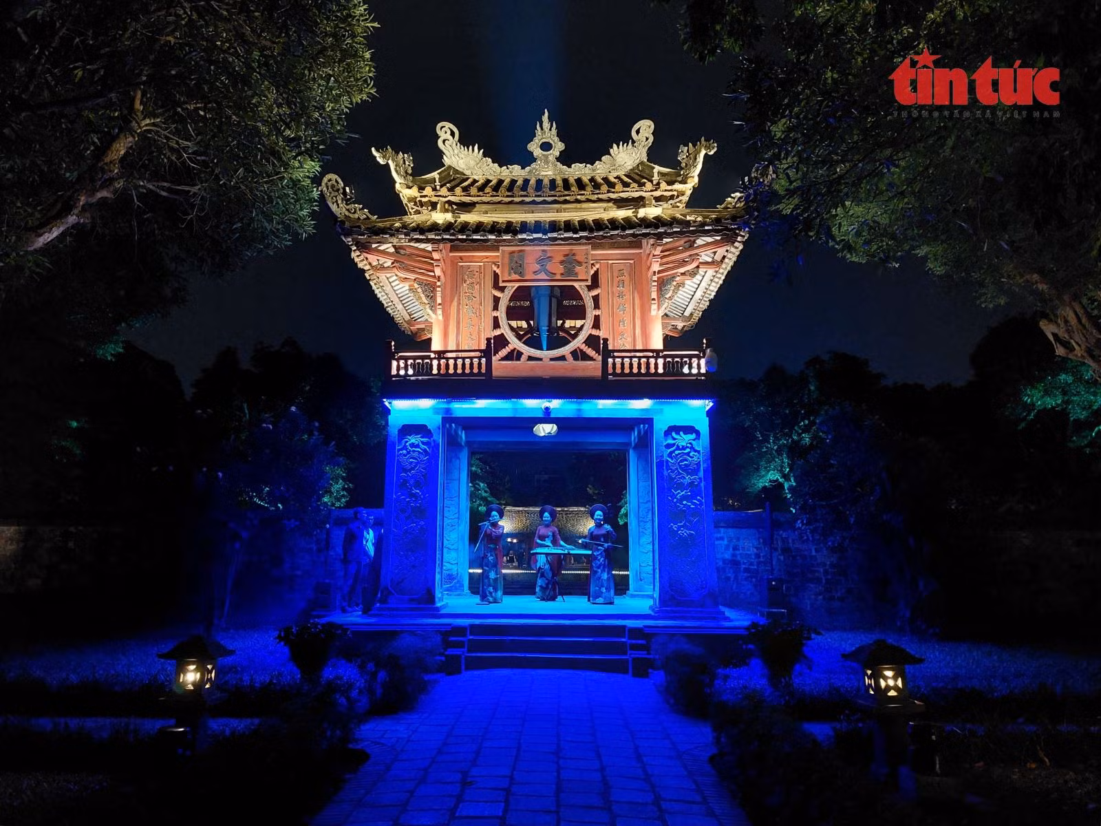 Chú thích ảnh