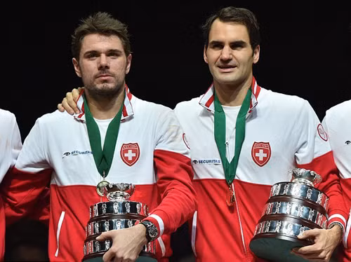 Roger Federer đánh bại Stan Wawrinka ảnh 1