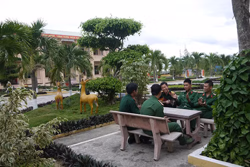 Lá cờ đầu của lực lượng vũ trang Đà Nẵng ảnh 1