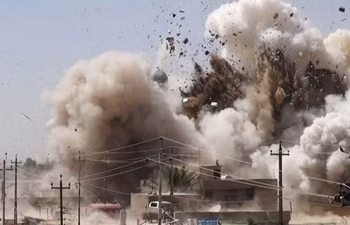 Liên quân không kích hàng chục cuộc ở Syria, Iraq ảnh 1