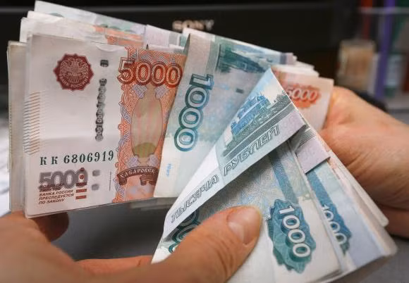 Kinh tế Nga có thể giảm 4% trong năm 2015 ảnh 1