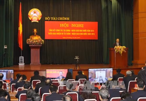 Ngành tài chính vượt thu trong khó khăn ảnh 1