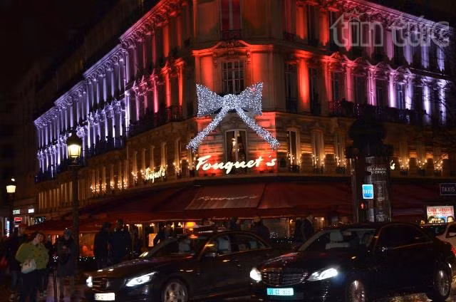 Giáng sinh trên Đại lộ Champs Elysées ảnh 4