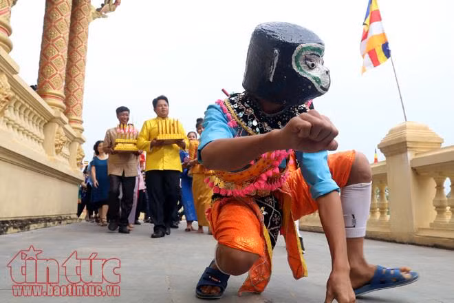 Tết Chôl Chnăm Thmây của đồng bào Khmer tại Hà Nội ảnh 6