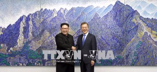 Nhà lãnh đạo Triều Tiên Kim Jong-un nhận lời mời thăm Hàn Quốc ảnh 1