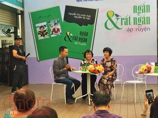 Ra mắt tập truyện ‘Ngắn và rất ngắn’ của hai tiến sỹ khoa học nữ ảnh 1