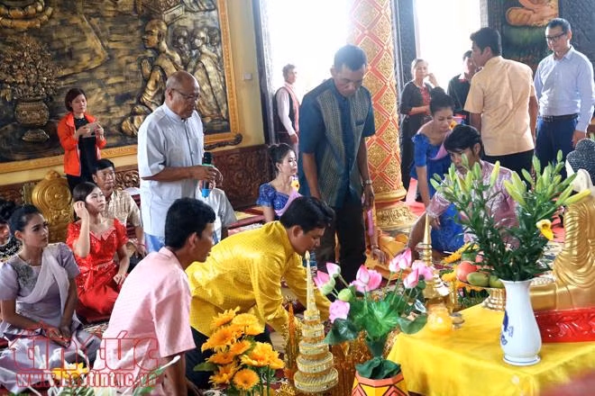 Tết Chôl Chnăm Thmây của đồng bào Khmer tại Hà Nội ảnh 1