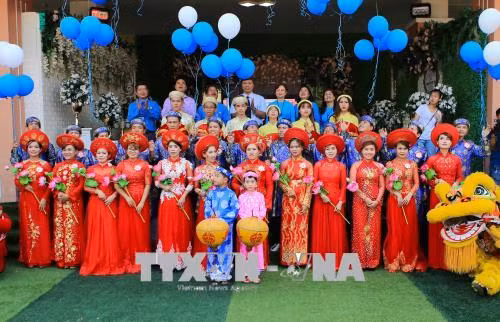Thừa Thiên - Huế tổ chức Lễ cưới tập thể cho công nhân có hoàn cảnh khó khăn ảnh 1