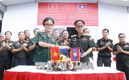 Việt Nam bàn giao Trung tâm mô phỏng huấn luyện chiến đấu cho Bộ Quốc phòng Lào ảnh 2