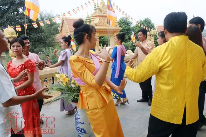 Tết Chôl Chnăm Thmây của đồng bào Khmer tại Hà Nội ảnh 15
