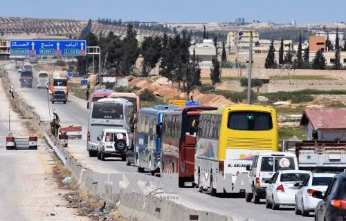 Syria: Hàng trăm tay súng phiến quân giao nộp vũ khí ảnh 1