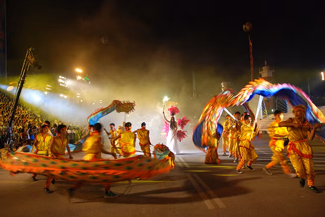 Trên 1.100 diễn viên làm nên một Carnaval Hạ Long 2018 lớn nhất từ trước đến nay ảnh 1