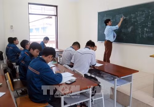 Khẳng định vị thế người 'kỹ sư tâm hồn' trong xã hội ảnh 1