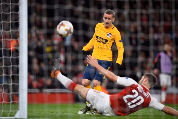 Xem màn trình diễn cuối cùng ở đấu trường châu Âu trên sân Emirates của HLV Wenger ảnh 6