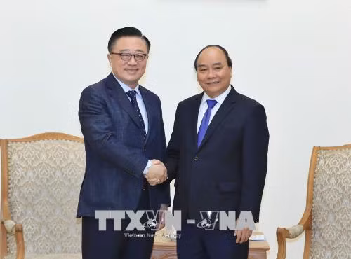 Thủ tướng Nguyễn Xuân Phúc tiếp Tổng Giám đốc Tập đoàn Samsung ảnh 1