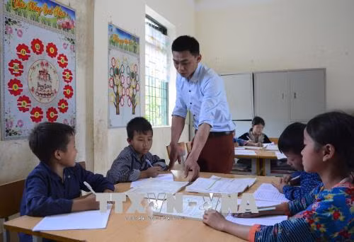 Diện mạo mới trên bản làng người dân tộc Si La ở biên giới cực Tây ảnh 4