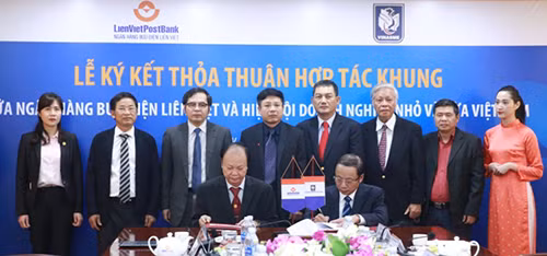 LienVietPostBank ký kết với Hiệp hội Doanh nghiệp Nhỏ và Vừa ảnh 1