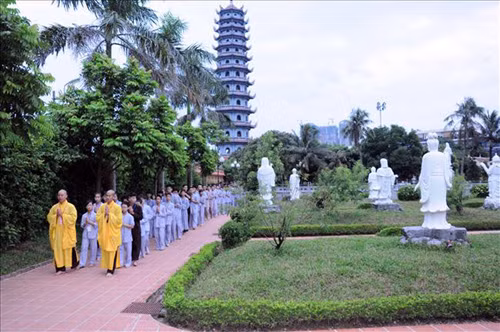 Ấn tượng Chùa Bằng ảnh 2