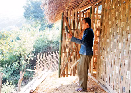 Lễ lên nhà mới của người Mảng ảnh 4