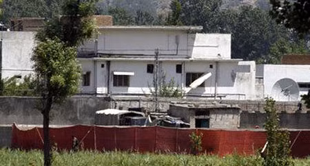 Hé lộ chi tiết vụ tiêu diệt Bin Laden - Kỳ 4 : Sự cố bất ngờ ảnh 3
