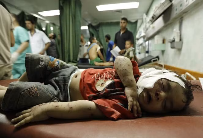 Israel nã pháo vào trường học ở Gaza ảnh 1