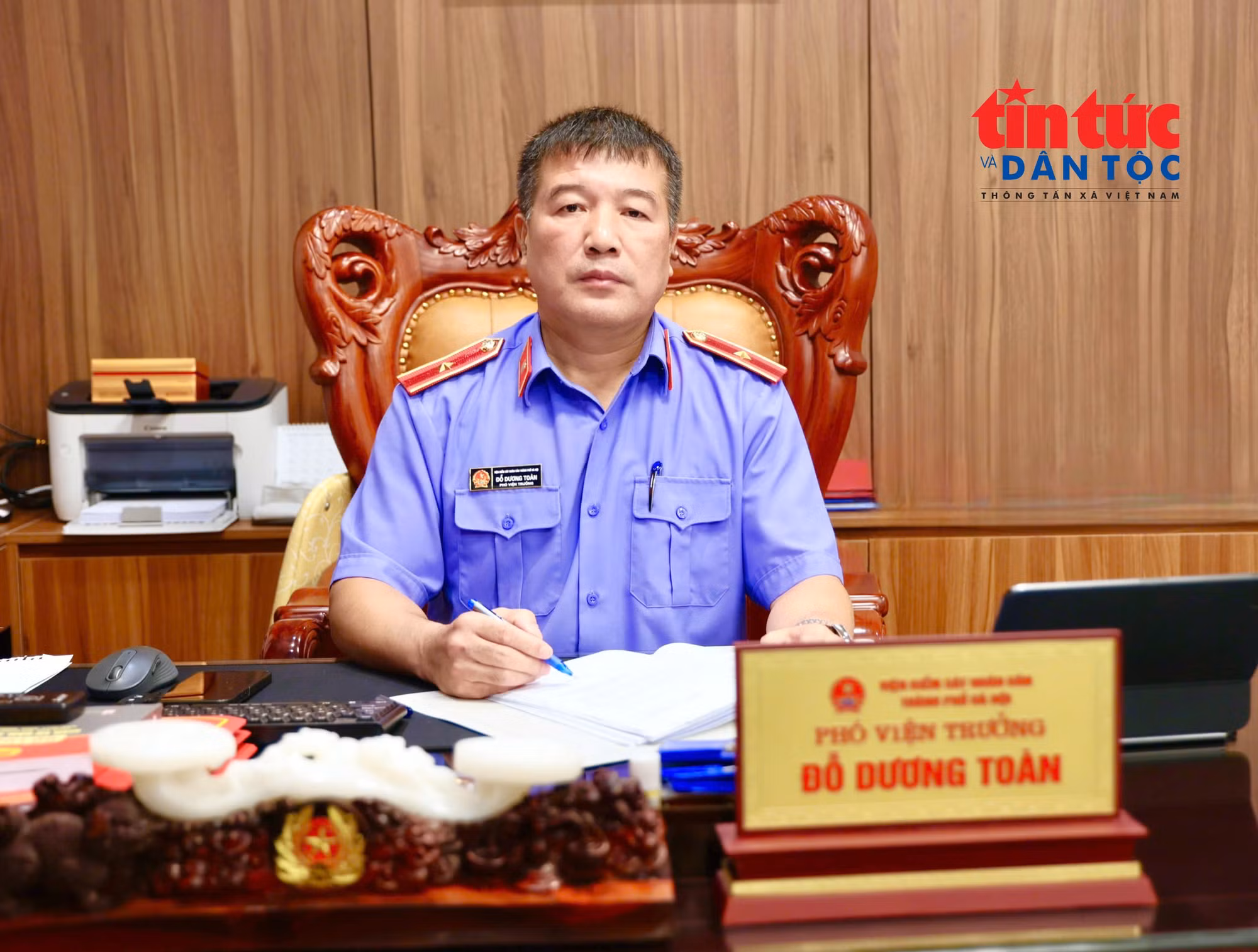 pho-vien-truong-vksnd-ha-noi.jpg