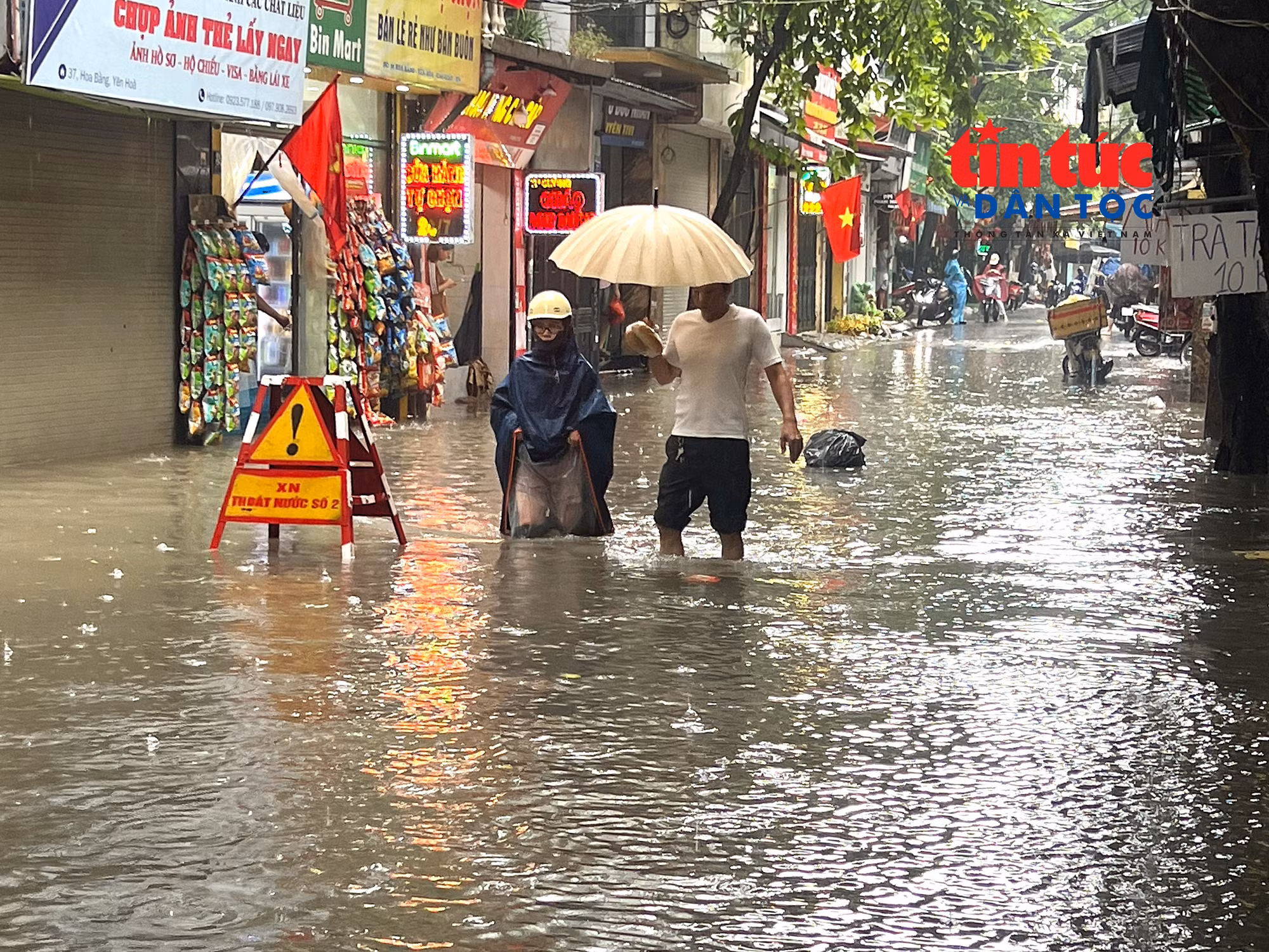 ha-noi-mua-ngap-2987.jpg