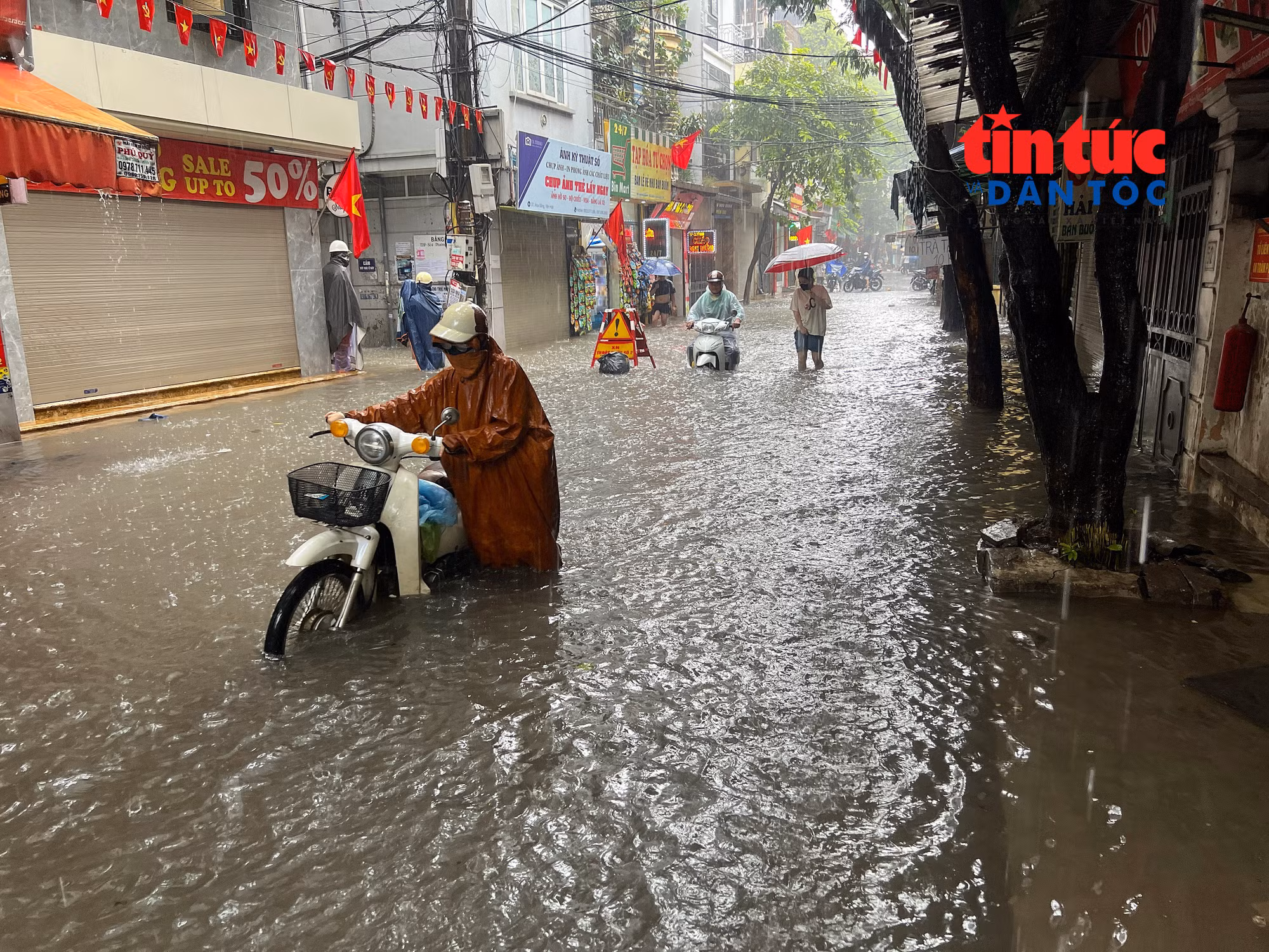 ha-noi-mua-ngap-3438.jpg