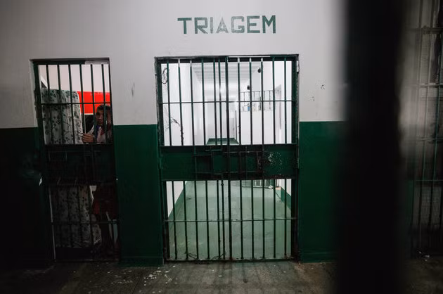 Bạo loạn đẫm máu ở nhà tù Brazil, 50 người thiệt mạng ảnh 1