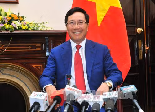 Kiên trì đường lối đối ngoại độc lập tự chủ, đa dạng hóa, đa phương hóa ảnh 1