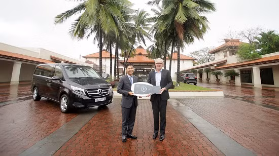 Mercedes-Benz V 250: Phương tiện chuyên chở 5 sao tại Furama Resort Đà Nẵng ảnh 1