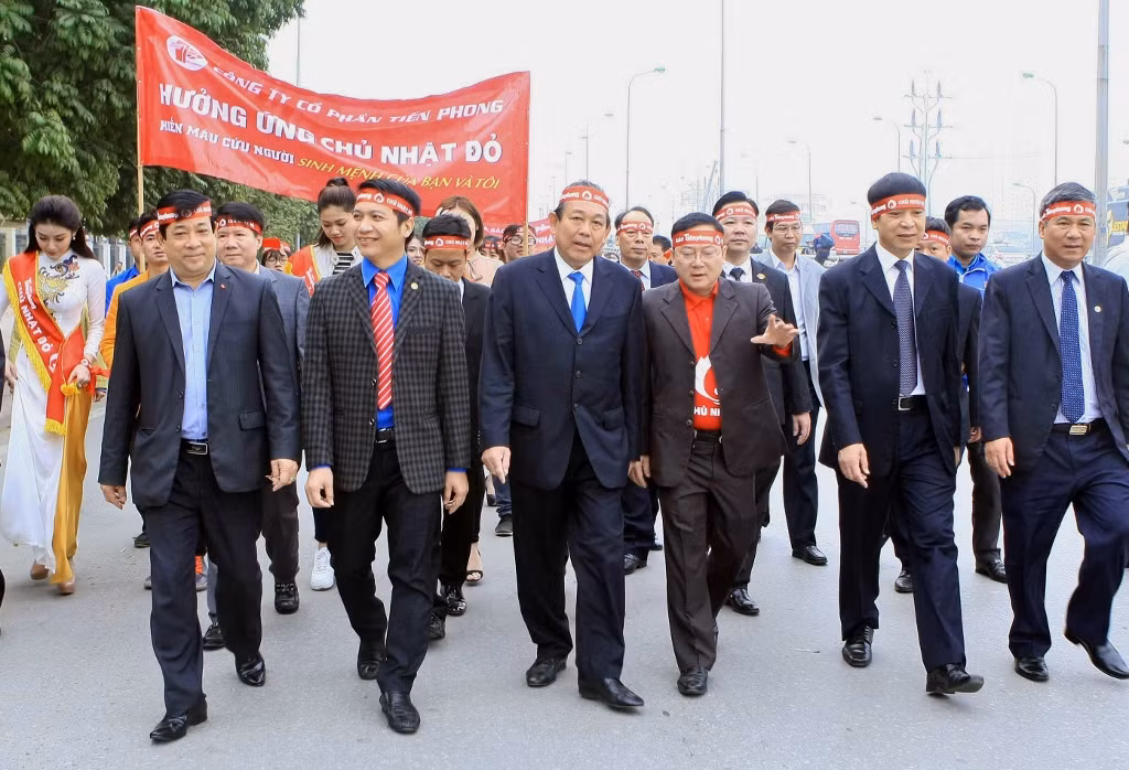 Ngày Chủ nhật Đỏ thắp sáng những tấm lòng thiện nguyện ảnh 1