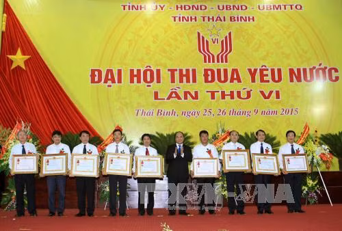 Phó Thủ tướng Nguyễn Xuân Phúc dự Đại hội thi đua yêu nước tỉnh Thái Bình ảnh 2