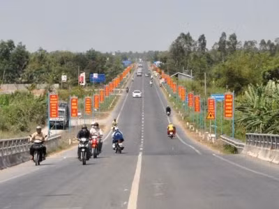 Thông xe các dự án mở rộng Quốc lộ 1 qua Khánh Hoà ảnh 1