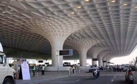 Sân bay quốc tế Mumbai bị dọa đánh bom ảnh 1