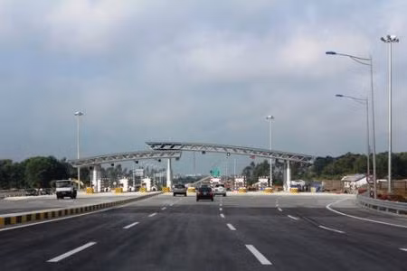 Thông xe thêm 52 km cao tốc Hà Nội - Hải Phòng ảnh 1